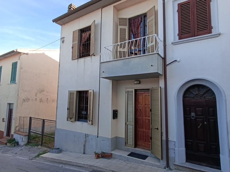Villa a schiera a Gavorrano